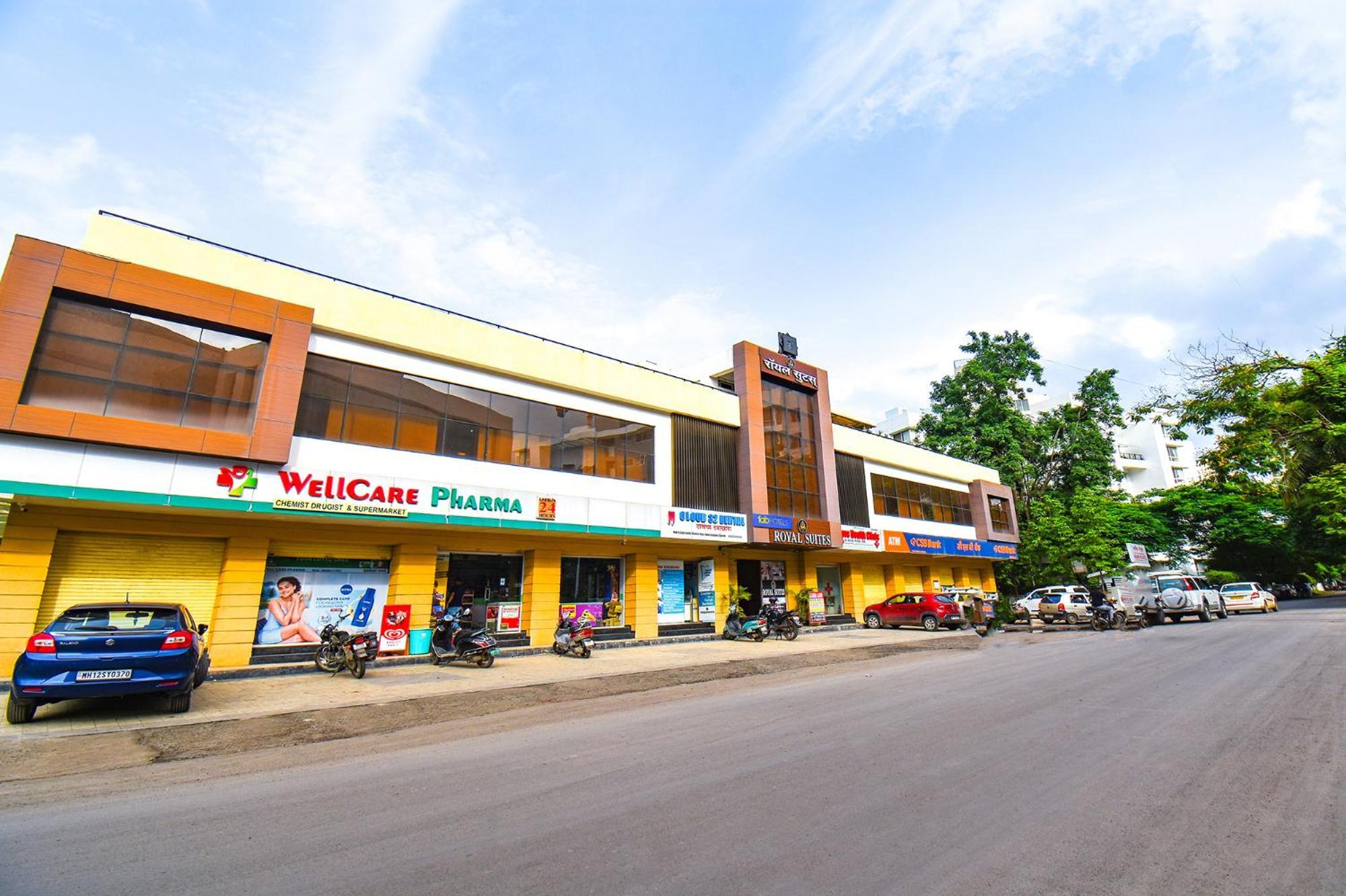 Fabhotel Royal Suits - Nr Mahadji Shinde Chhatri Mundhva 외부 사진